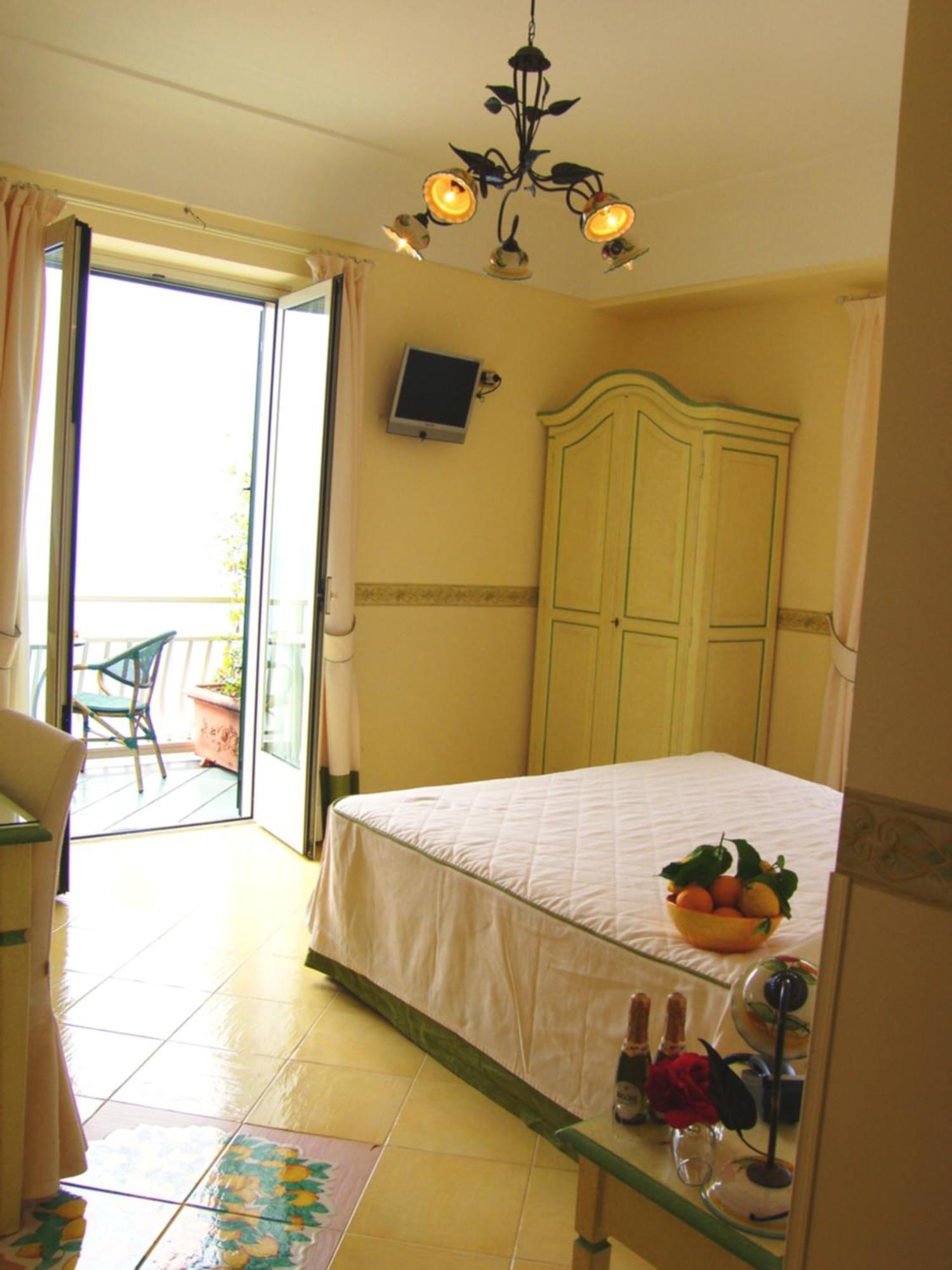 Locanda Degli Agrumi Конка деи Марини Екстериор снимка