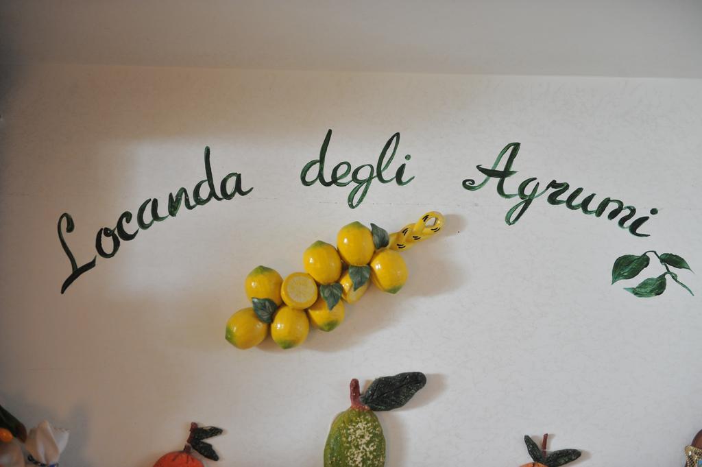Locanda Degli Agrumi Конка деи Марини Екстериор снимка